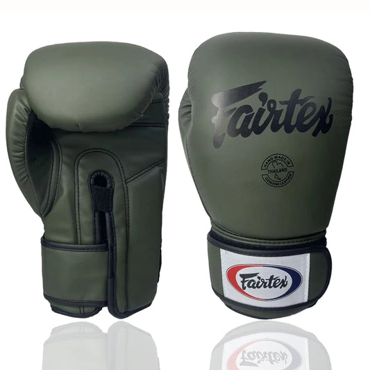 FAIRTESL Pro Boxing Gloves - Supporto Polso e Ammortizzazione Ottimizzata
Design Breathable per Uomo/Donna, per Sacco e Allenamento