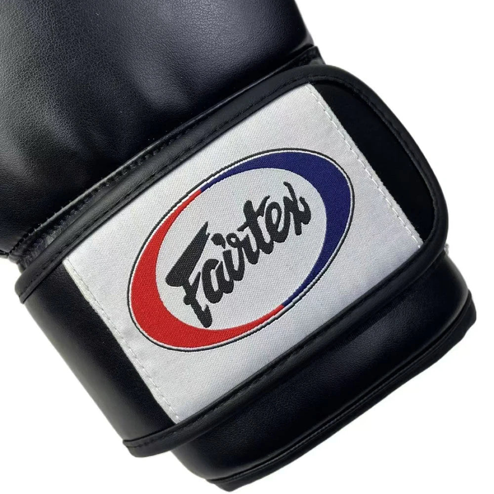 FAIRTESL Pro Boxing Gloves - Supporto Polso e Ammortizzazione Ottimizzata
Design Breathable per Uomo/Donna, per Sacco e Allenamento