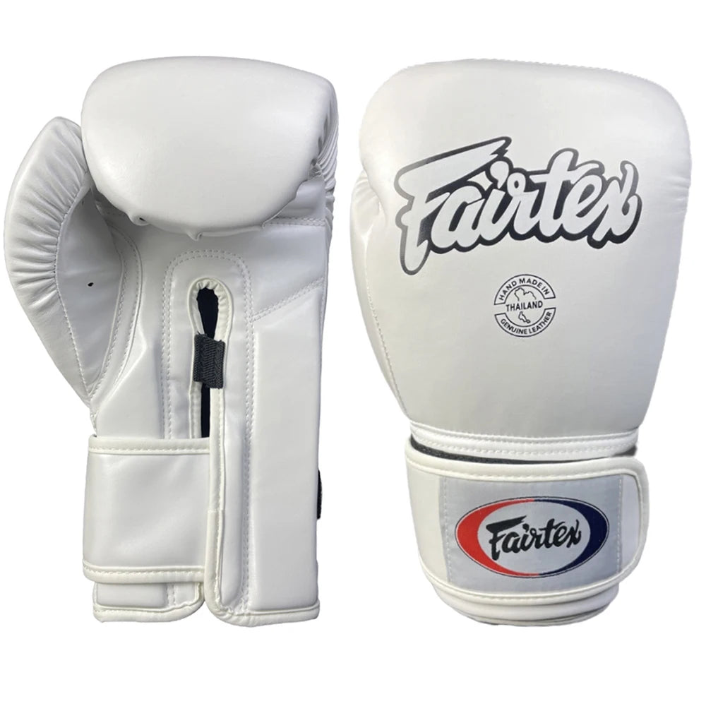 FAIRTESL Pro Boxing Gloves - Supporto Polso e Ammortizzazione Ottimizzata
Design Breathable per Uomo/Donna, per Sacco e Allenamento